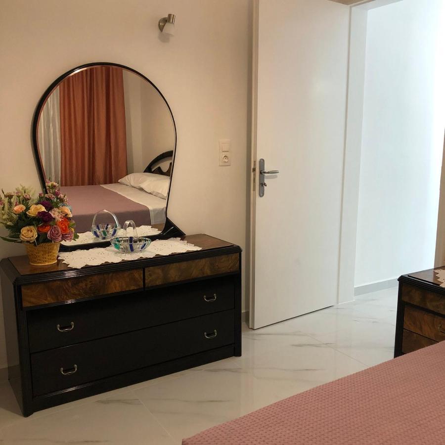 Apartment Chrysanthi's